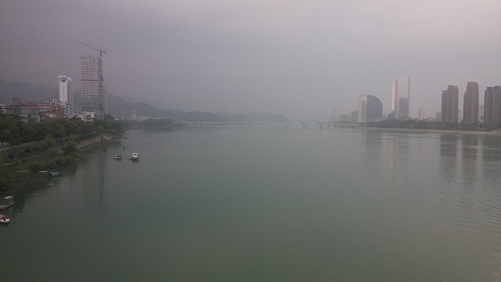 富春江大桥风景
