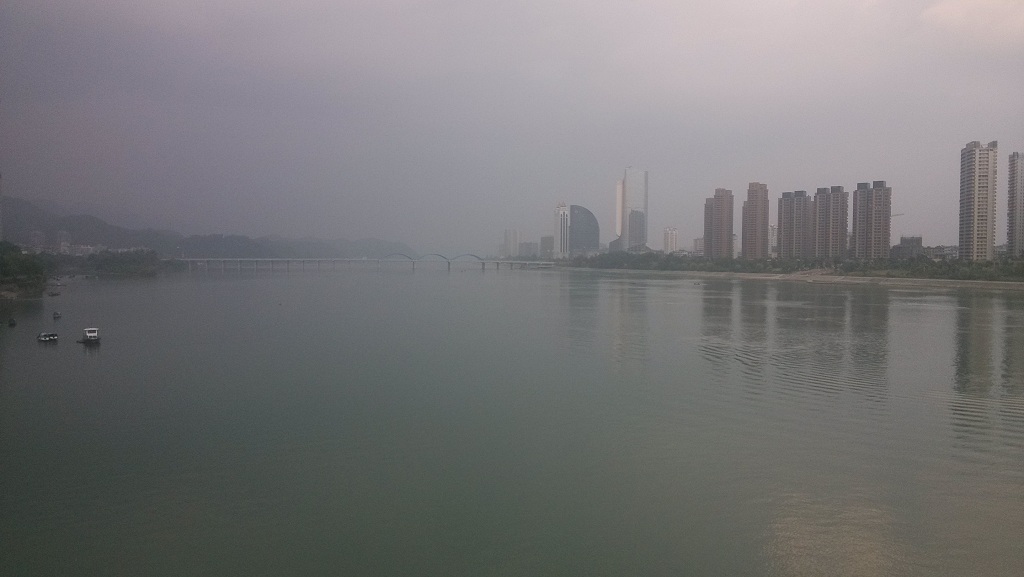 富春江大桥风景